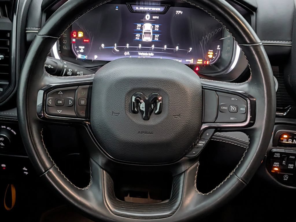 Used 2023 RAM 1500 Limited AWD/4WD image 13