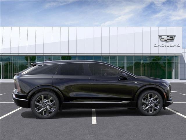 New 2026 Cadillac Optiq Luxury 1 image 5