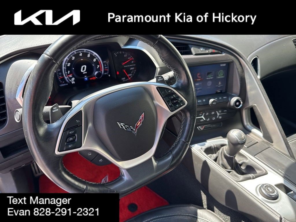 Used 2019 Chevrolet Corvette Stingray Convertible w/ Carbon Flash Badge Package RWD image 22