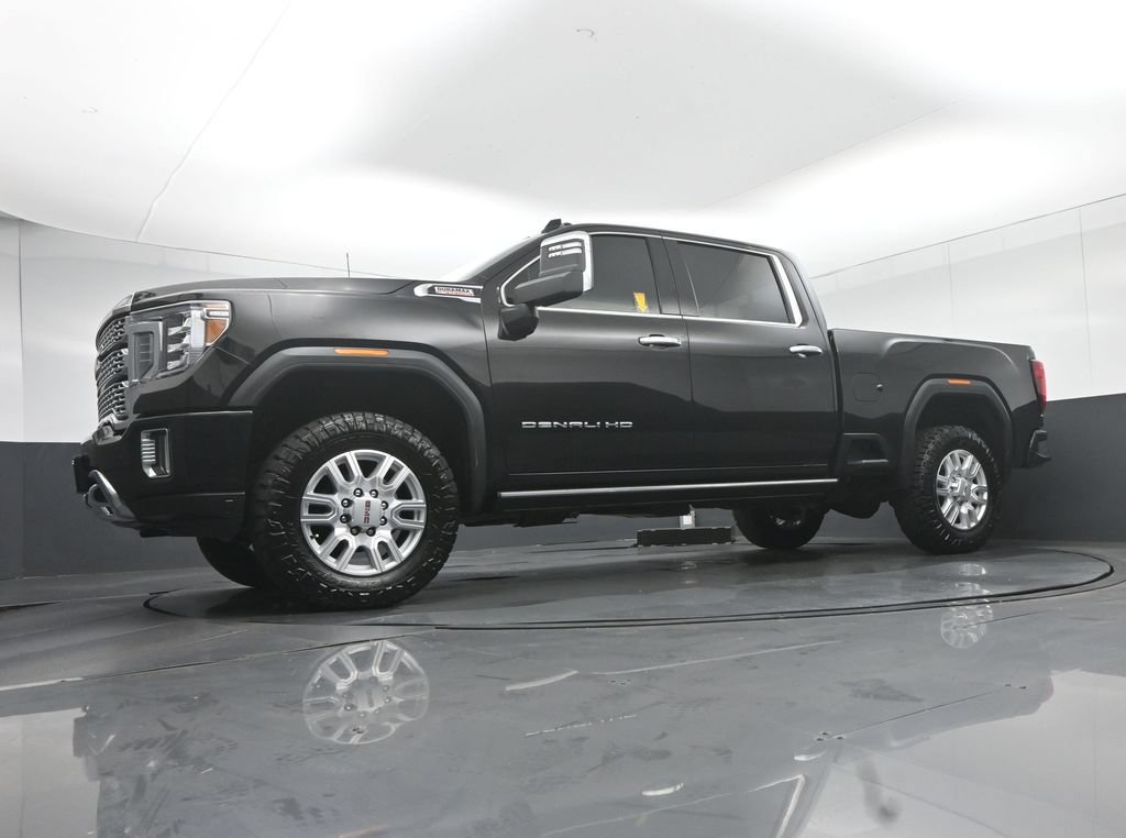 Used 2023 GMC Sierra 2500 Denali w/ Denali Black Diamond Edition AWD/4WD image 73