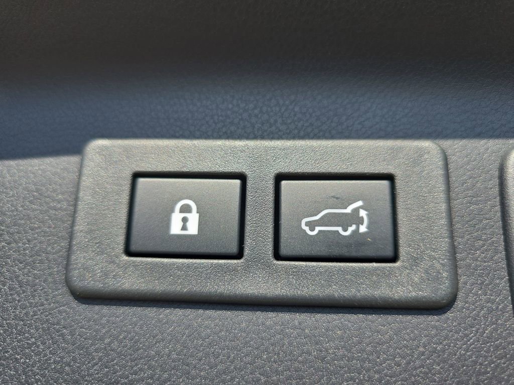 Certified 2026 Subaru Forester Premium AWD/4WD image 33