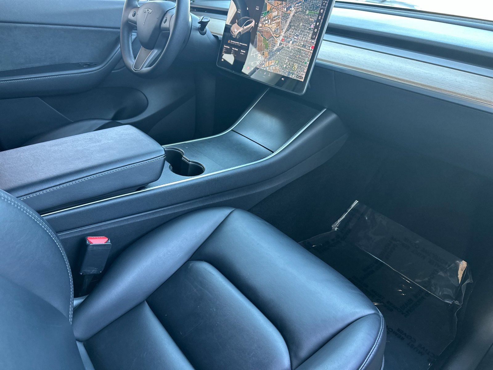 Used 2021 Tesla Model Y Standard Range image 15