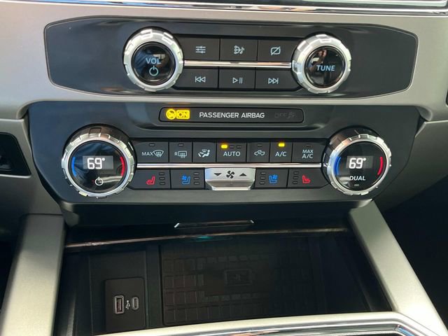Used 2022 Ford F350 Lariat w/ Lariat Ultimate Package image 21