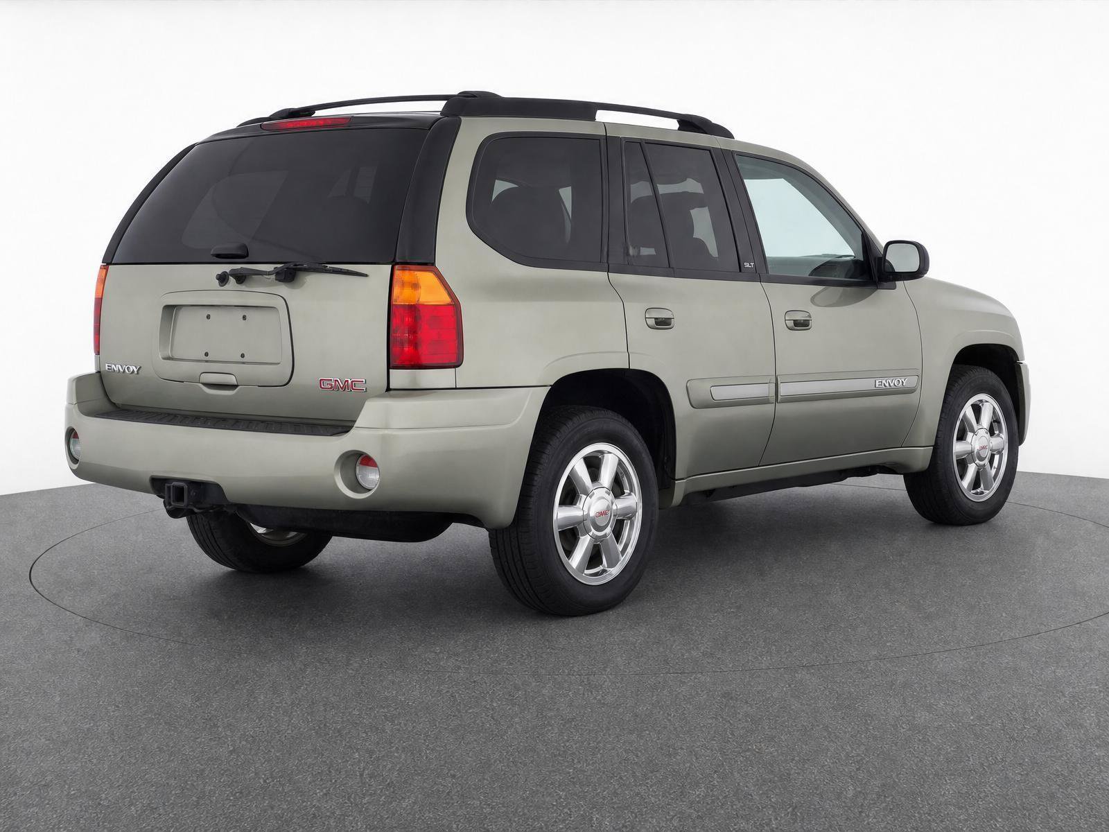 Used 2004 GMC Envoy SLT RWD image 7