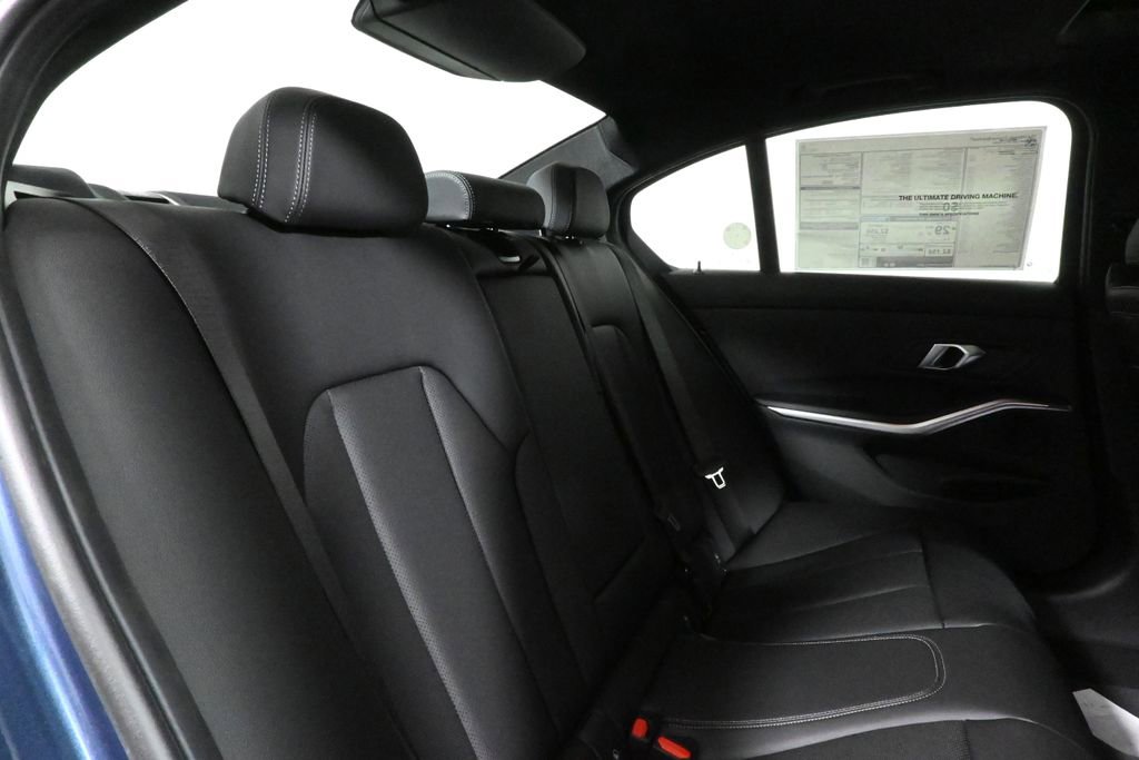 Used 2026 BMW 330i xDrive Sedan w/ Convenience Package image 35