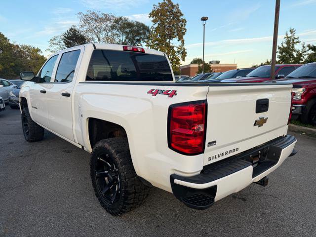 Used 2018 Chevrolet Silverado 1500 Custom w/ Custom Value Package image 7