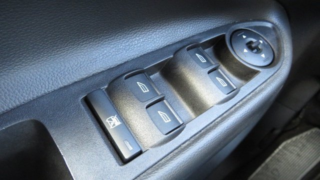 Certified 2017 Ford Escape SE image 25