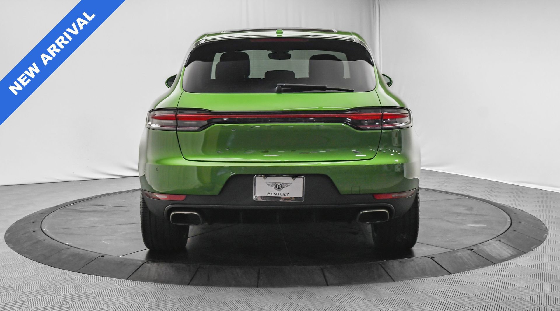 Used 2019 Porsche Macan Base image 6
