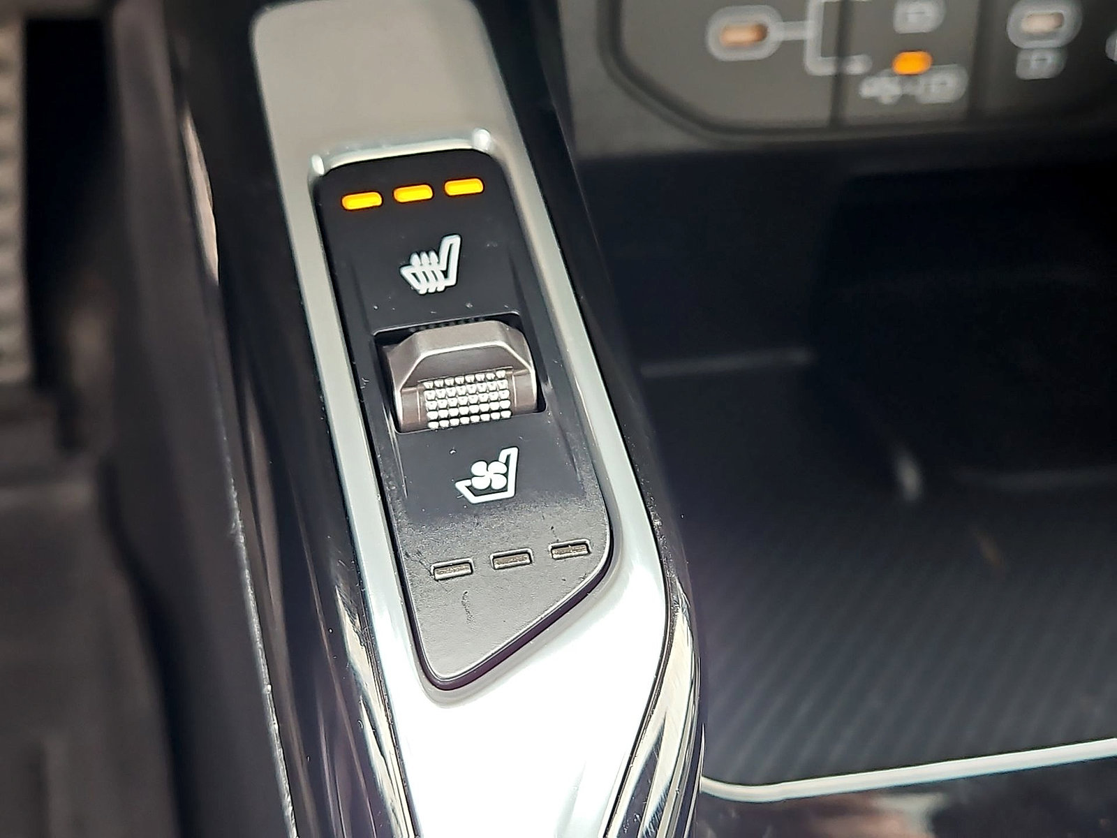 Used 2025 Kia Sorento SX Prestige AWD/4WD image 11