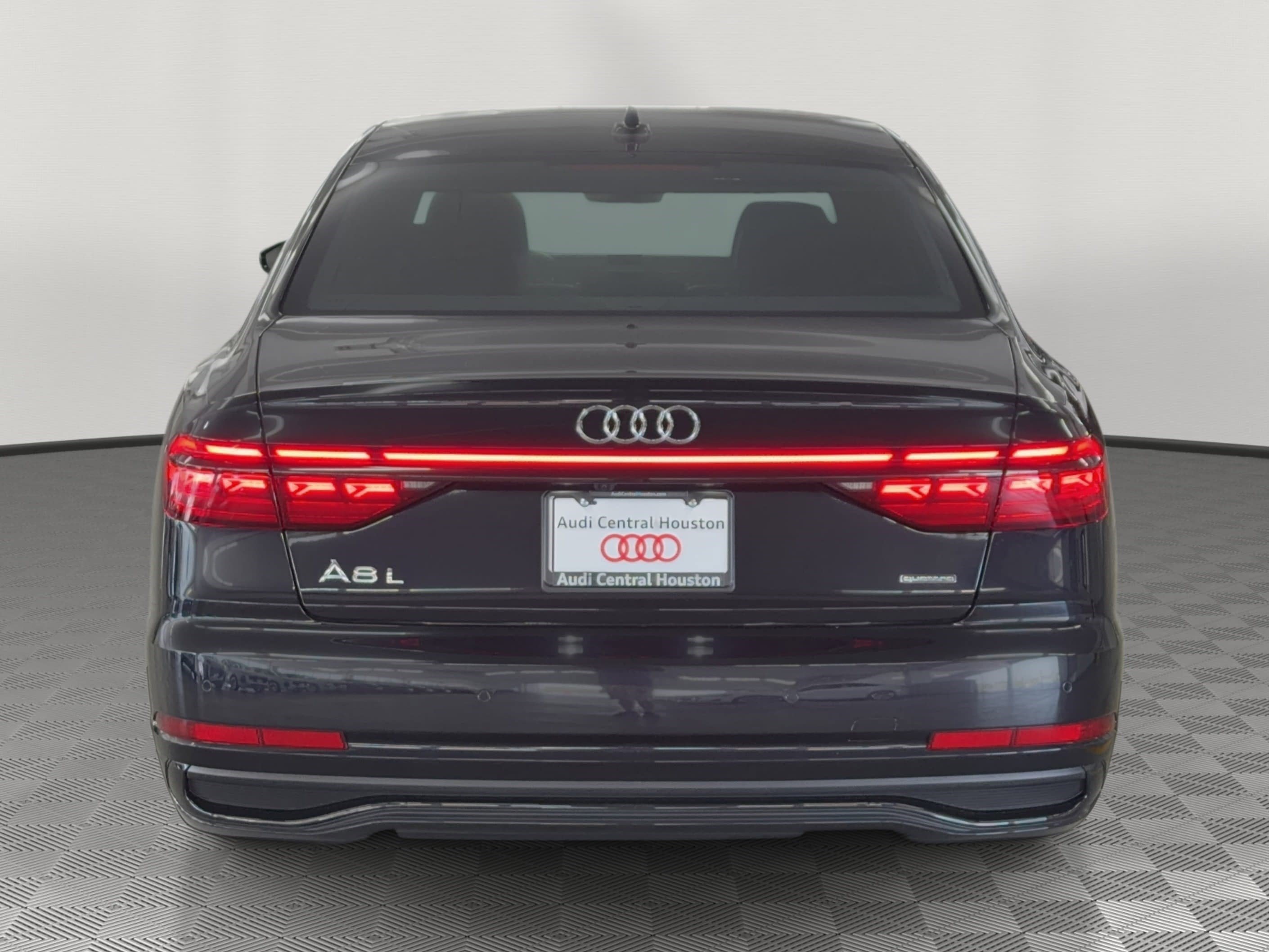 New 2026 Audi A8 L 3.0T image 10