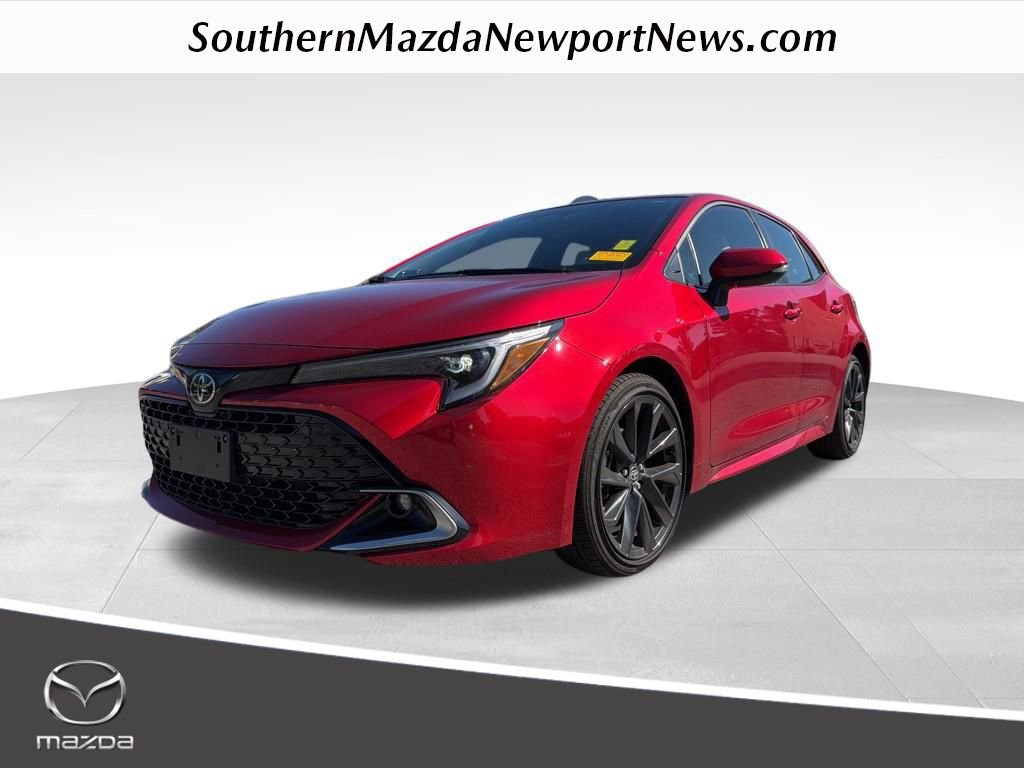 Used 2025 Toyota Corolla XSE FWD image 1