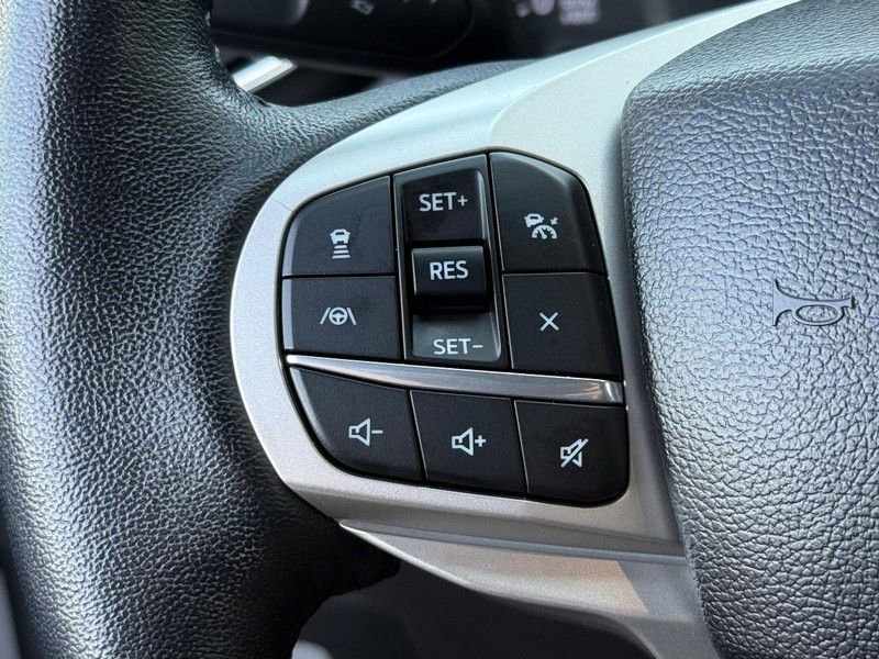 Certified 2023 Ford Explorer XLT image 16