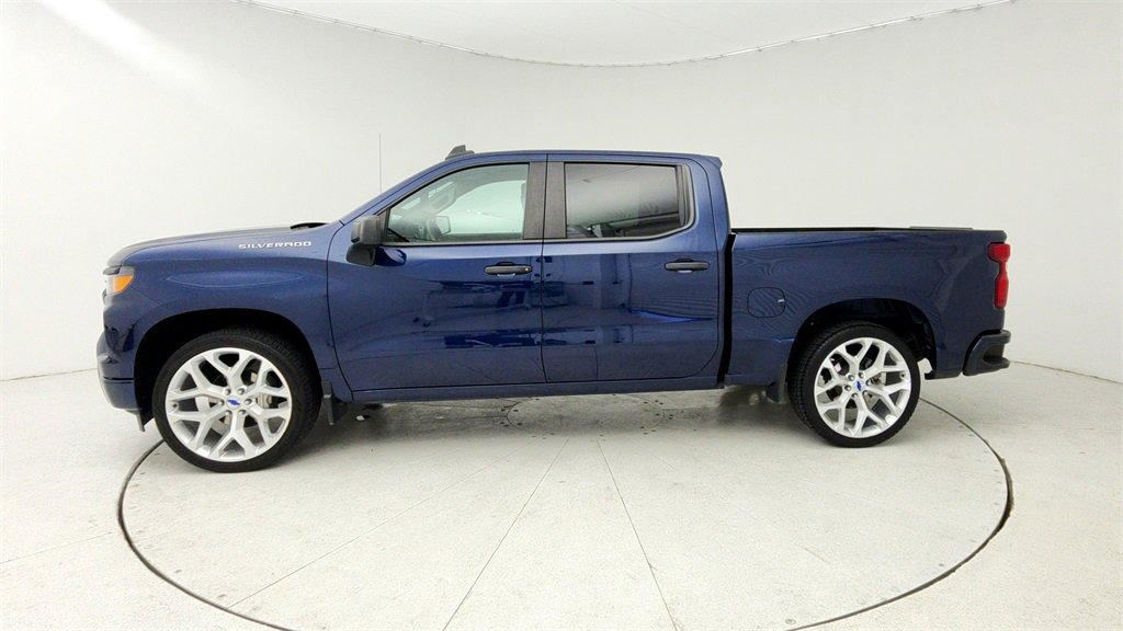 Certified 2023 Chevrolet Silverado 1500 Custom w/ LPO, Dark Essentials Package image 5
