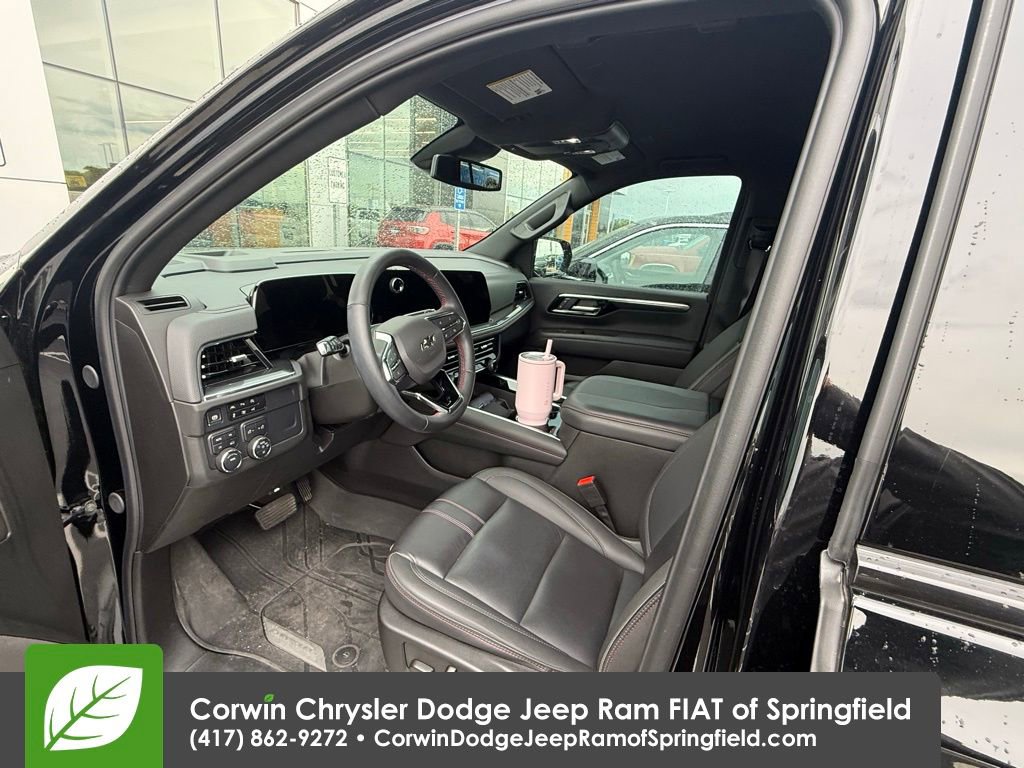 Used 2025 Chevrolet Tahoe RST w/ Comfort Package AWD/4WD image 8