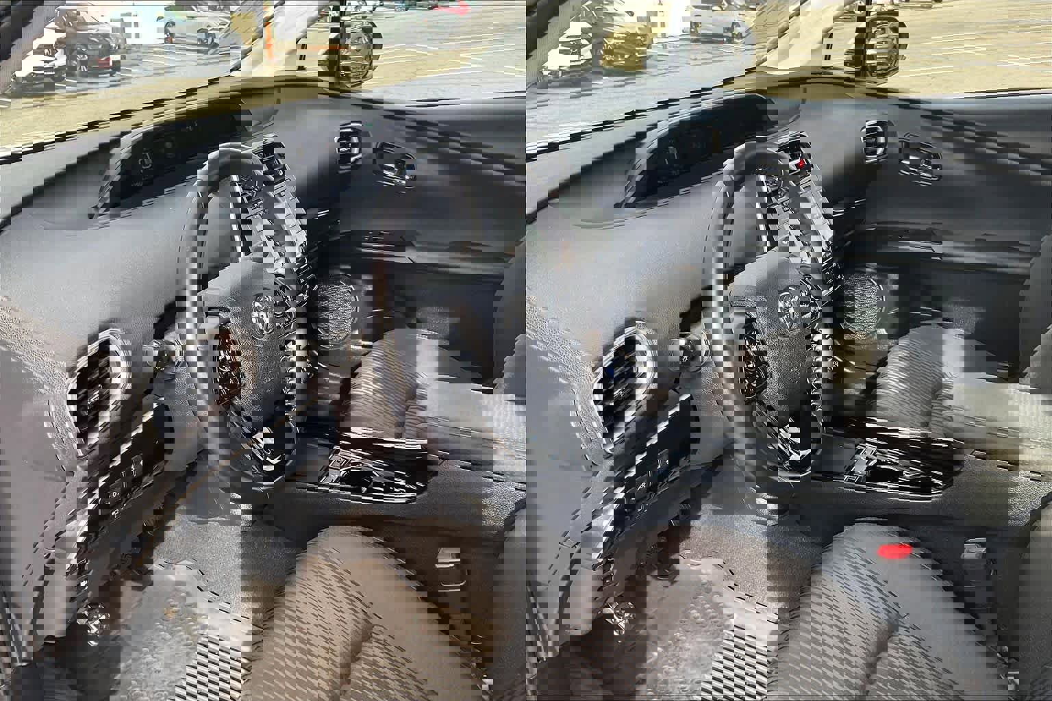 Used 2021 Toyota Prius Prime LE image 16