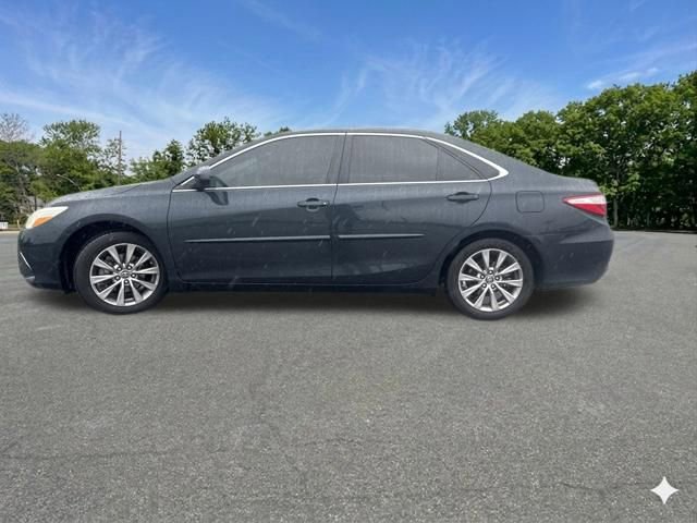 Used 2017 Toyota Camry XLE w/ Protection Package (Q2) FWD image 5