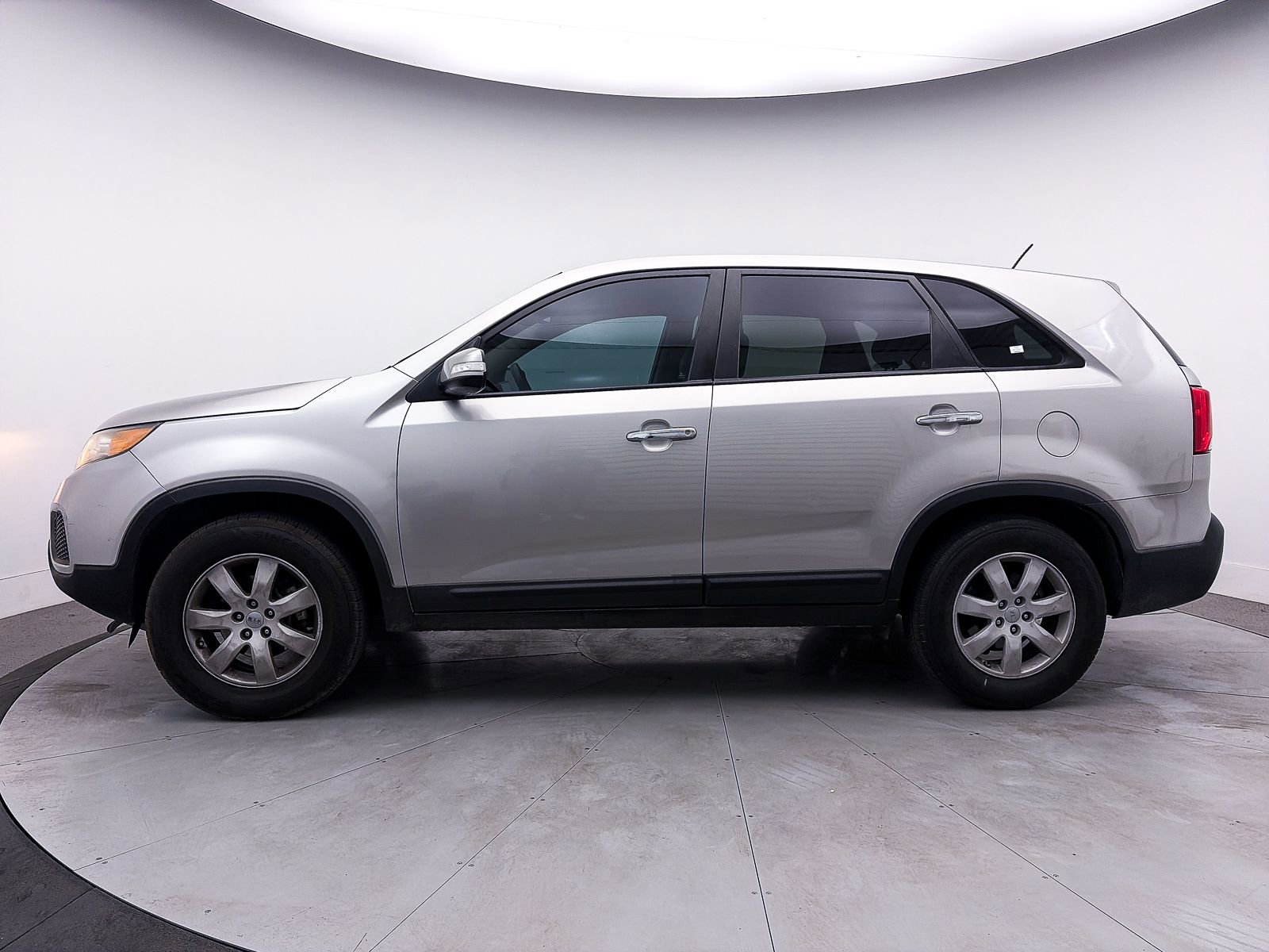 Used 2013 Kia Sorento LX image 29