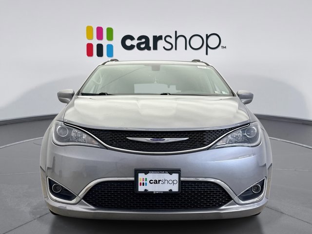 Used 2019 Chrysler Pacifica Touring-L FWD image 8