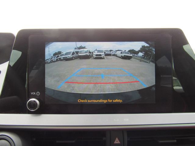 Used 2023 Toyota Prius Prime SE image 8