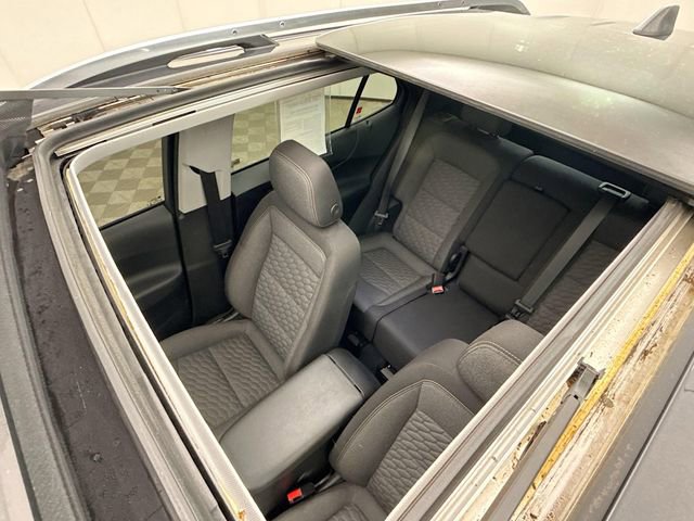 Used 2021 Chevrolet Equinox LT image 23