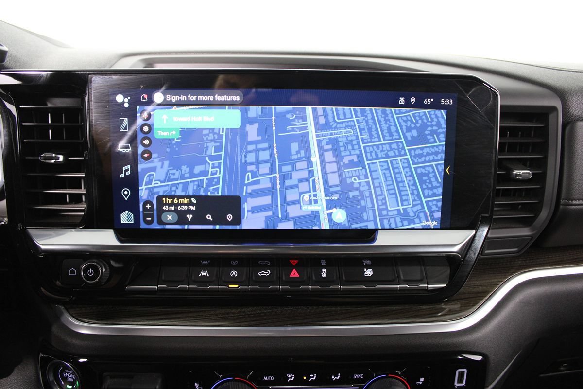 Used 2025 Chevrolet Silverado 1500 LT RWD image 23
