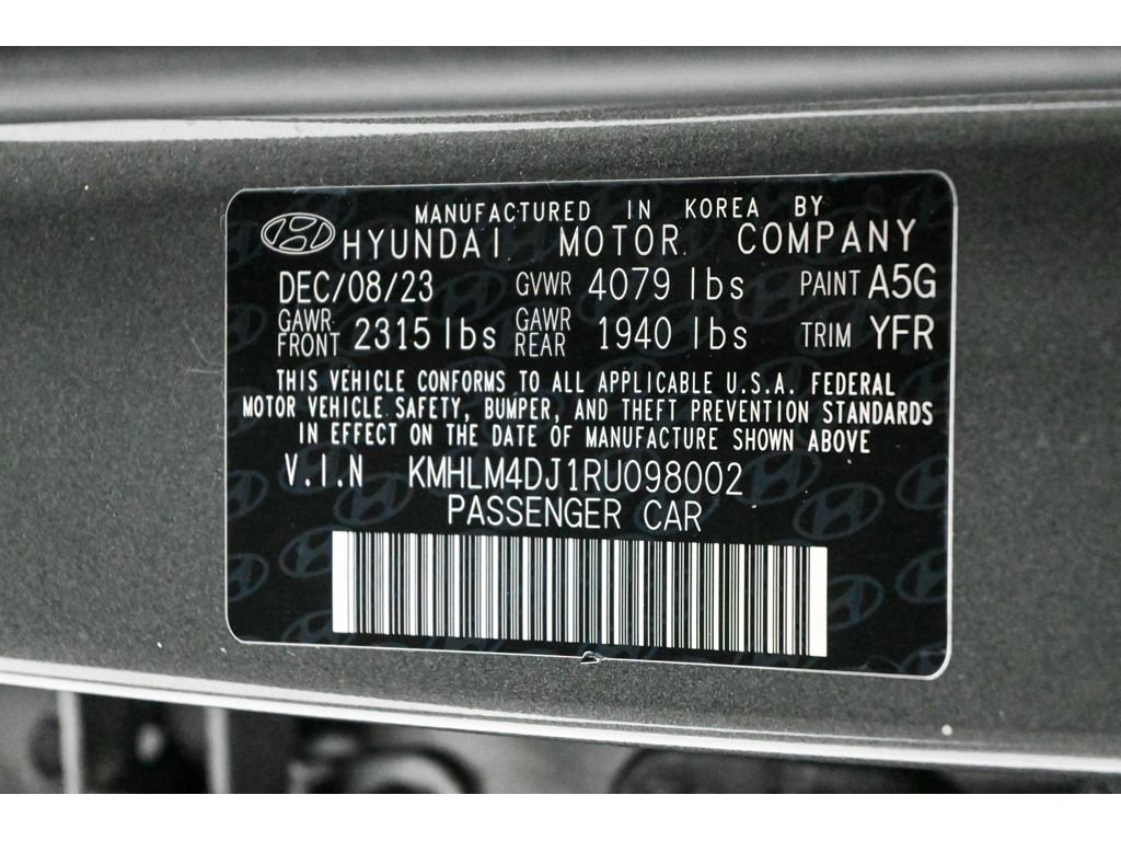 Used 2024 Hyundai Elantra Blue FWD image 50