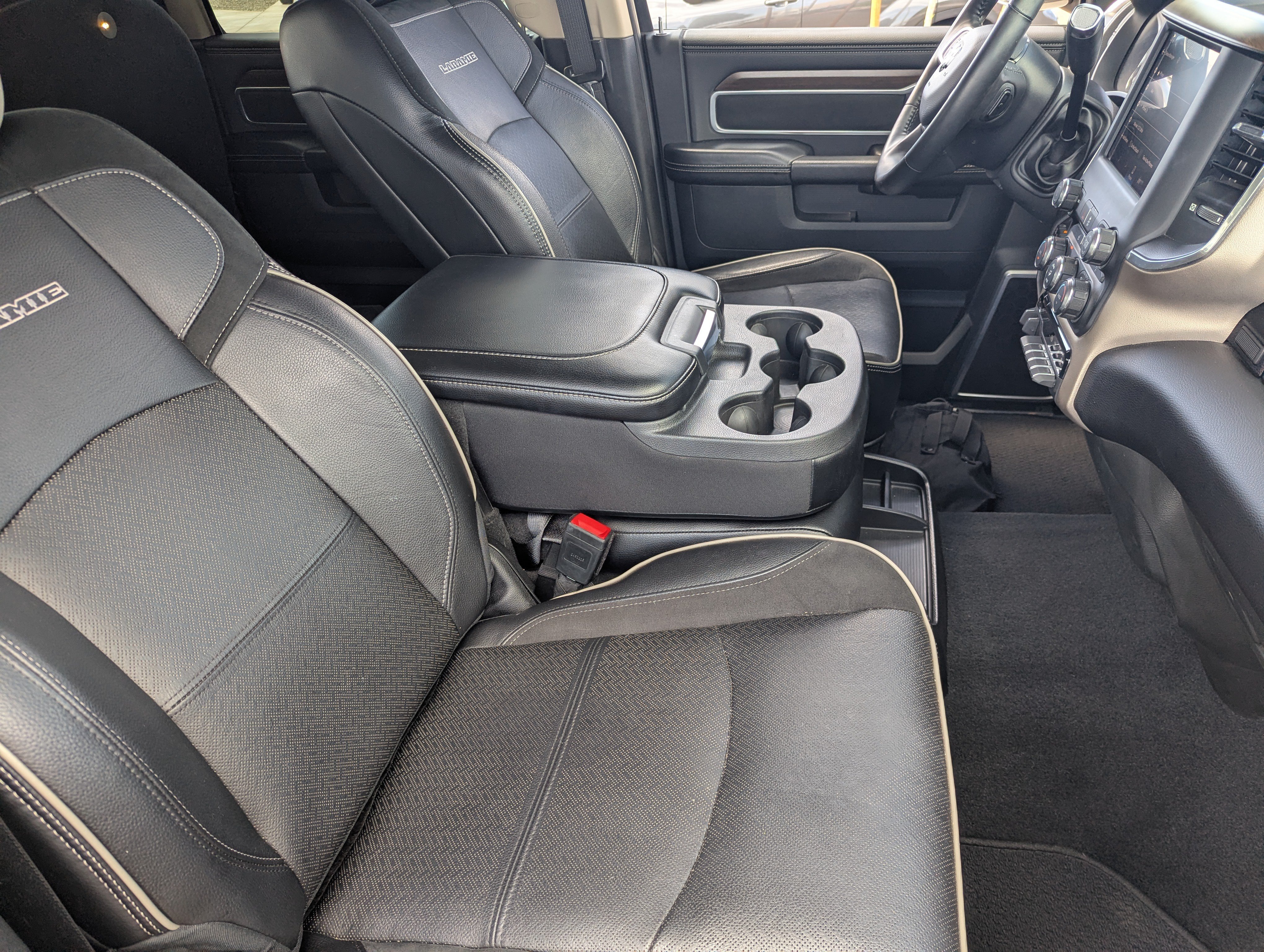 Used 2022 RAM 2500 Laramie AWD/4WD image 10