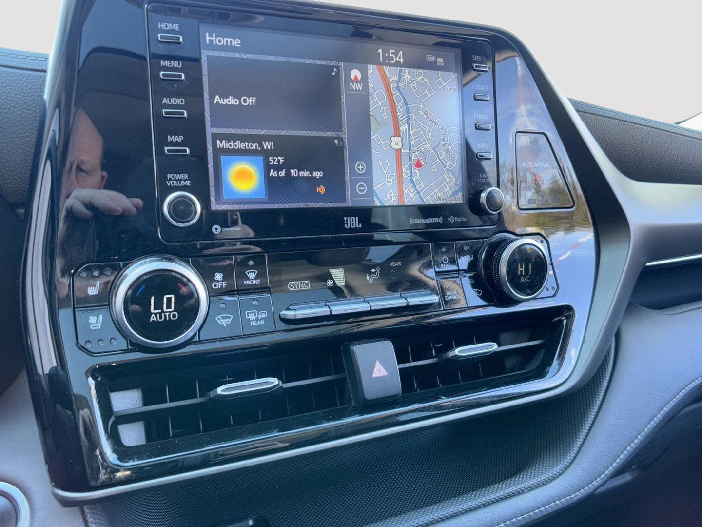 Used 2020 Toyota Highlander Limited image 37