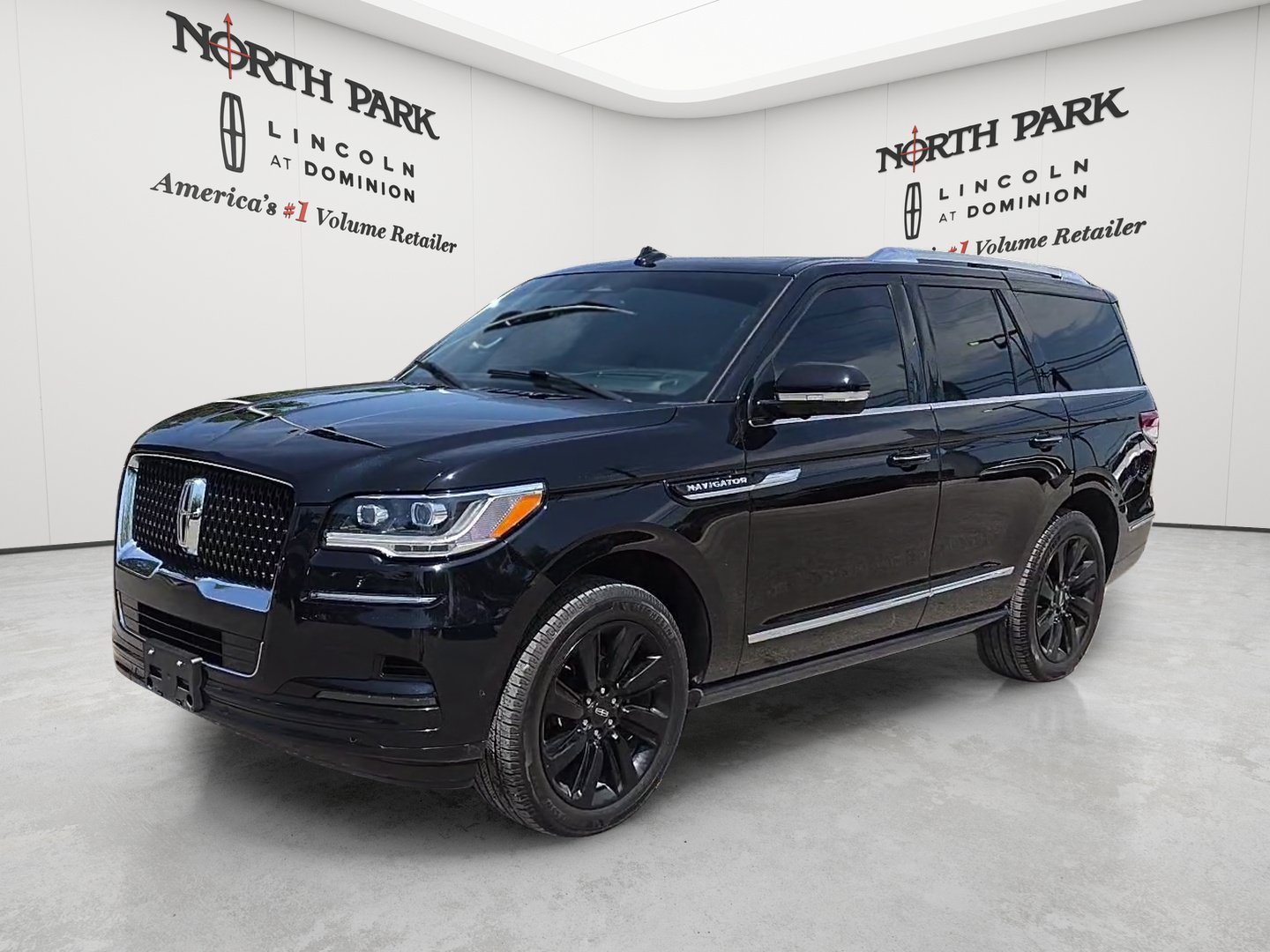 Used 2023 Lincoln Navigator Reserve