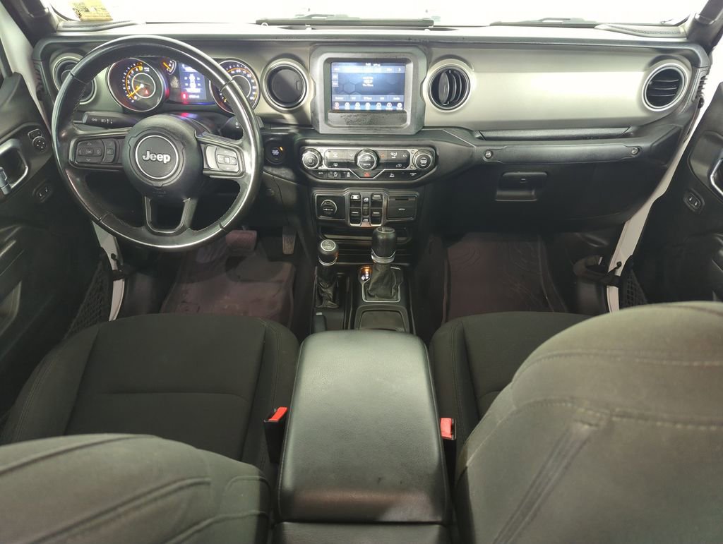 Used 2022 Jeep Gladiator Willys image 15