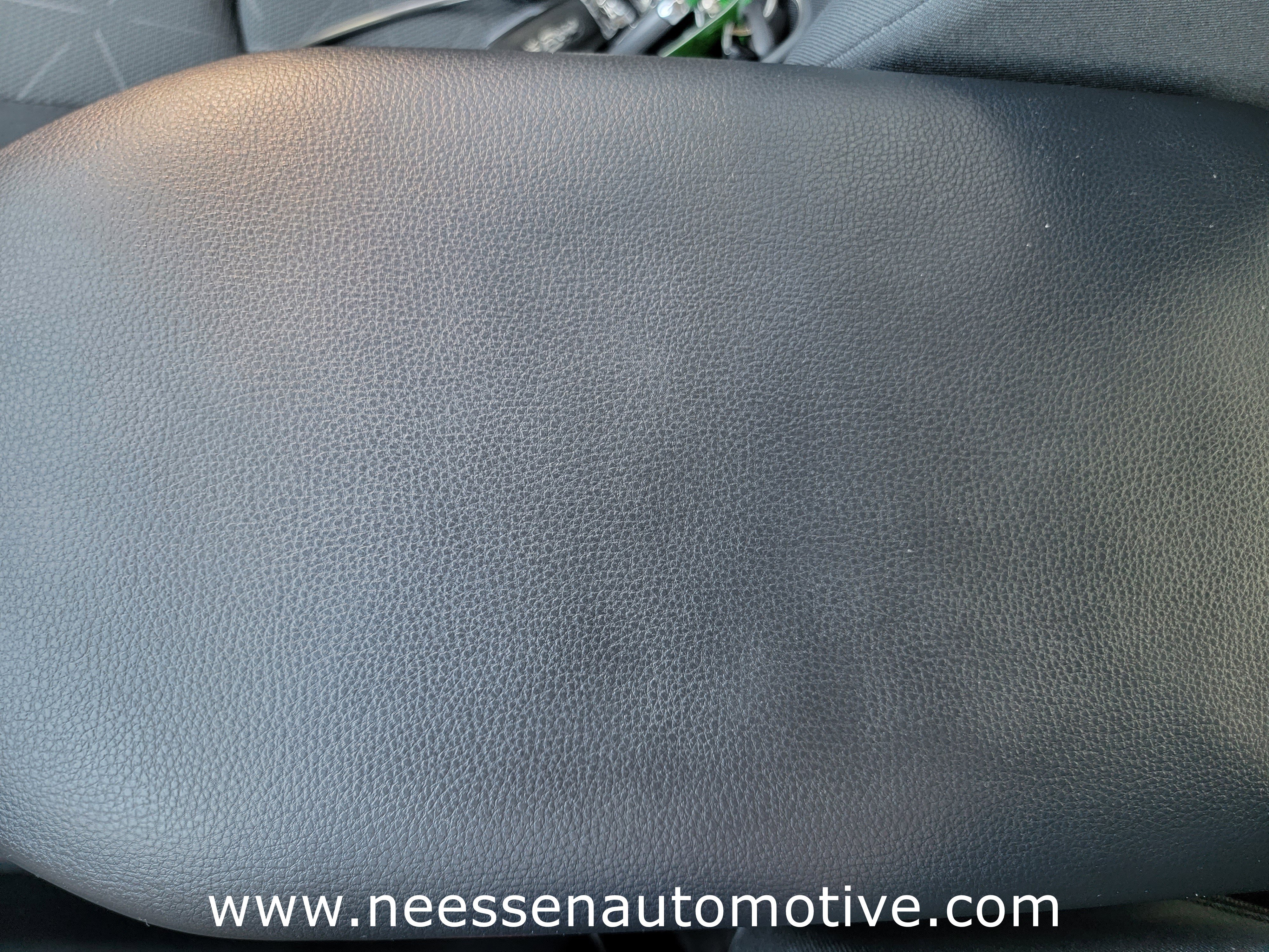 Used 2022 Toyota RAV4 XLE image 26