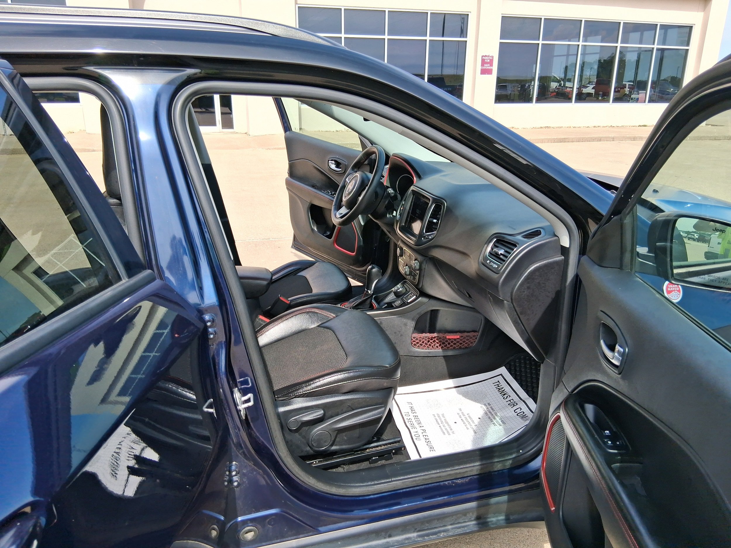 Used 2021 Jeep Compass Trailhawk AWD/4WD image 21