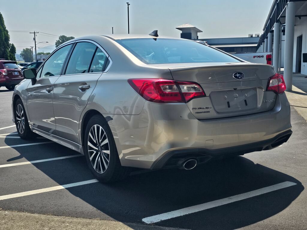 Used 2018 Subaru Legacy 2.5i Premium AWD/4WD image 3