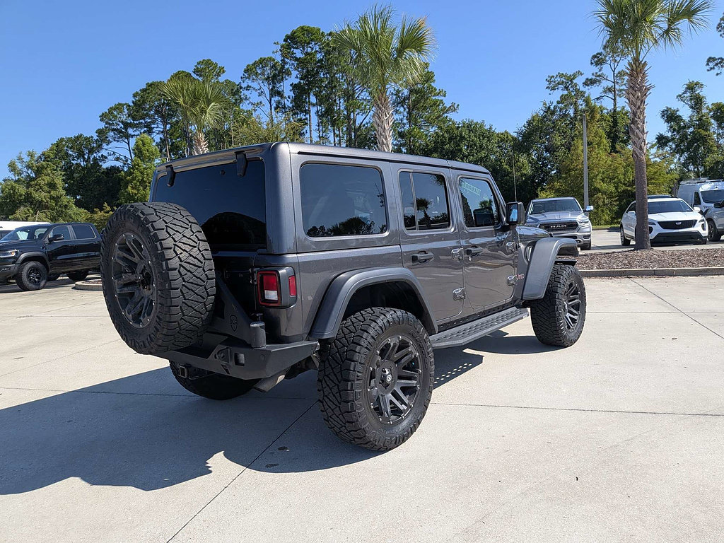 Certified 2018 Jeep Wrangler Unlimited Rubicon AWD/4WD image 3