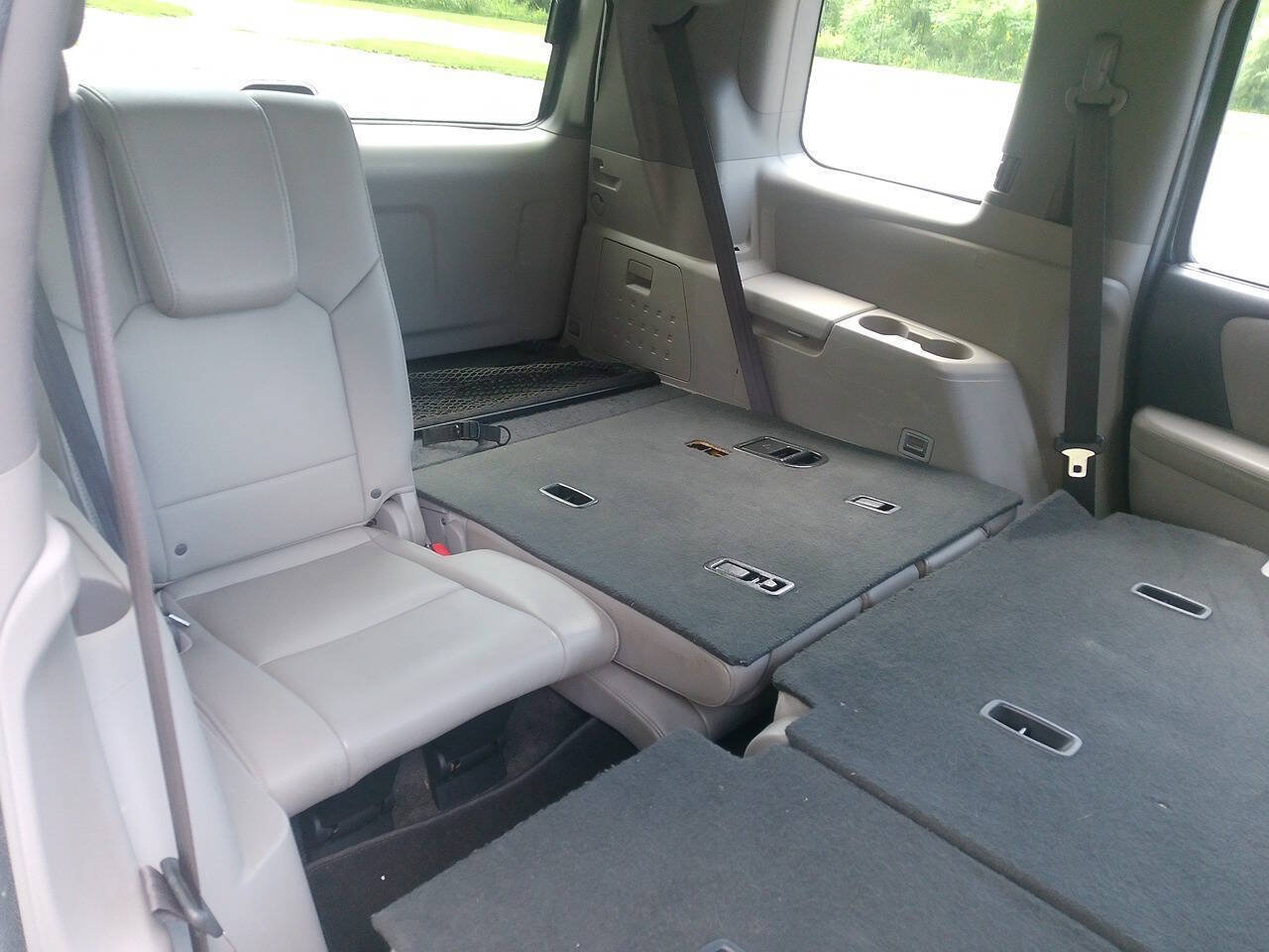 Used 2012 Honda Pilot Touring image 37