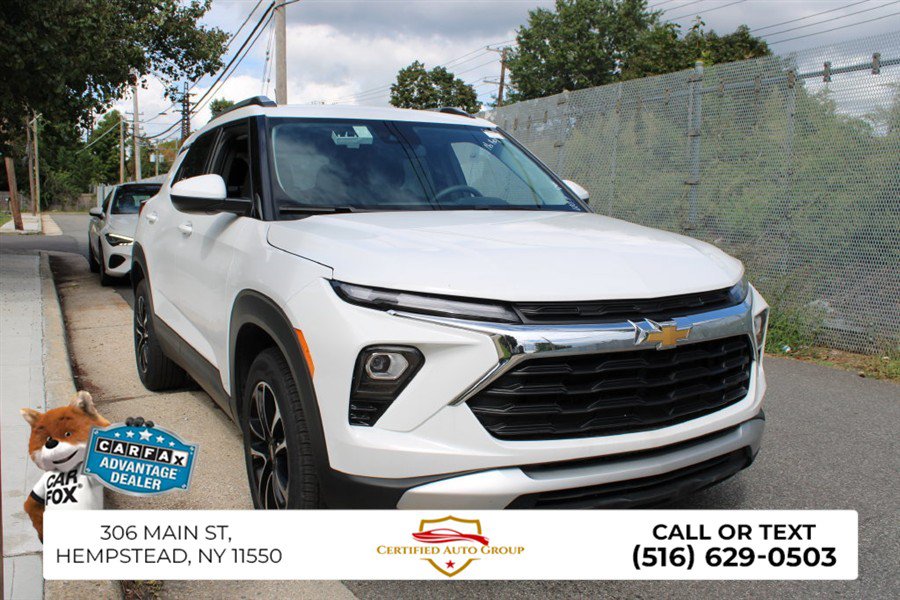 Used 2025 Chevrolet TrailBlazer LT FWD image 4
