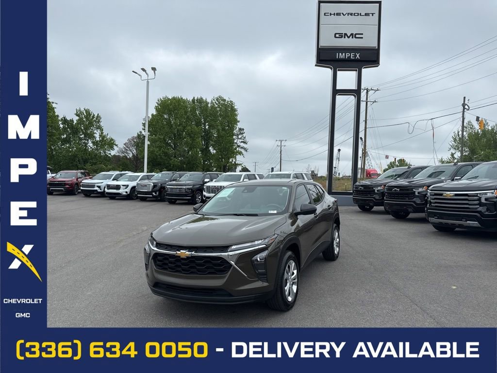 Used 2024 Chevrolet Trax LS