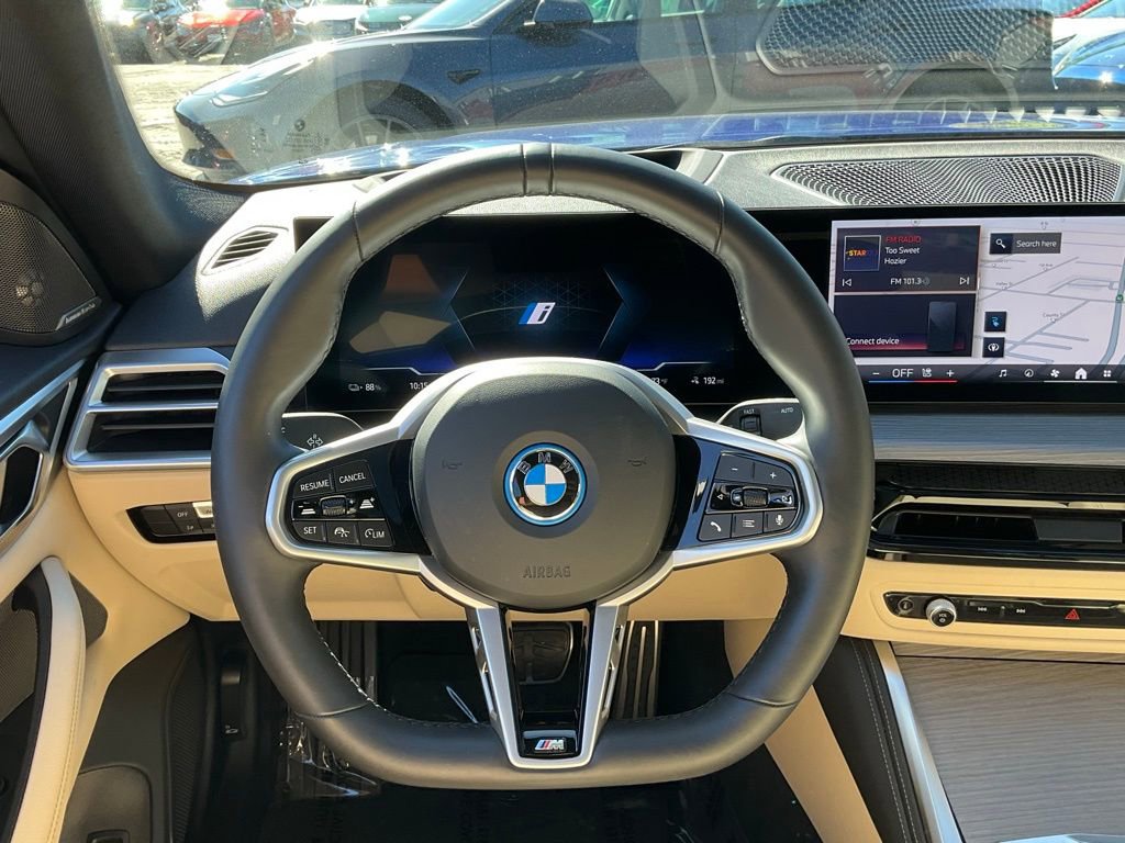 Used 2025 BMW i4 eDrive40 w/ M Sport Package image 39