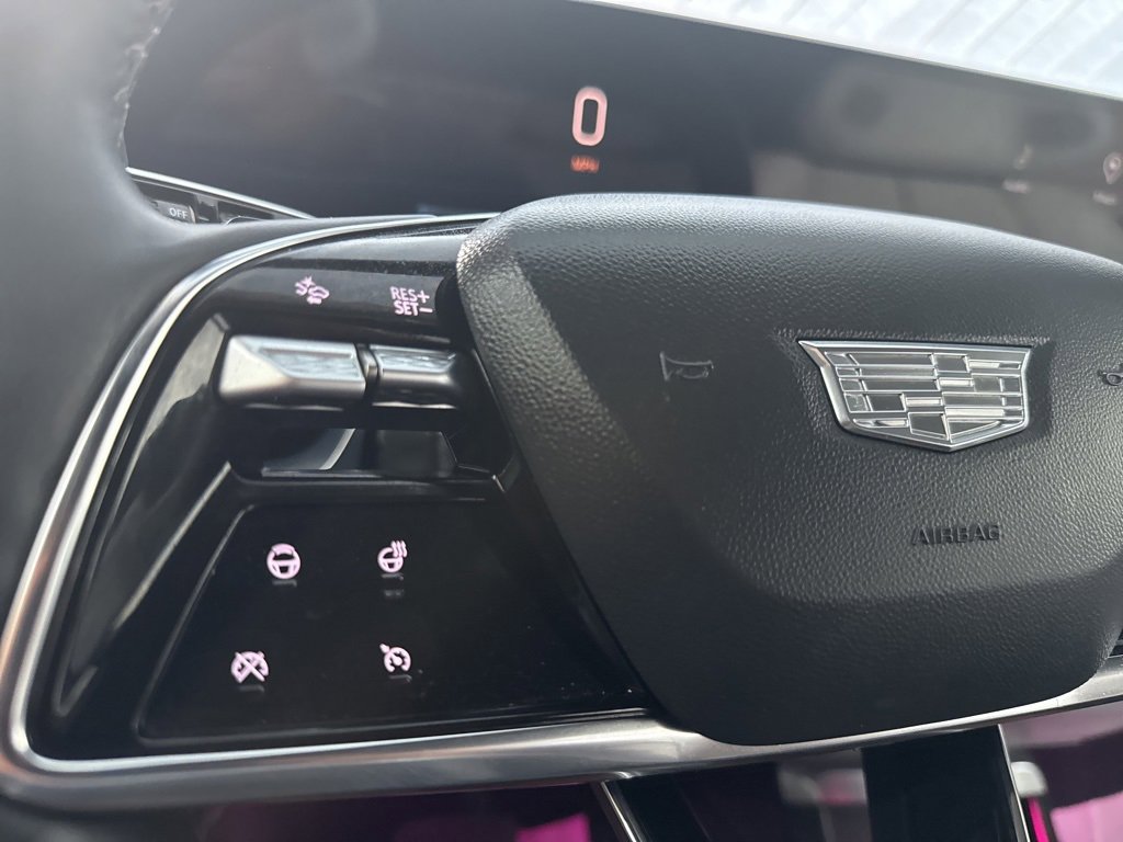 Used 2023 Cadillac Lyriq 2WD image 25