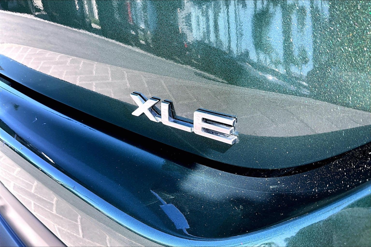 Used 2025 Toyota Highlander XLE AWD/4WD image 8