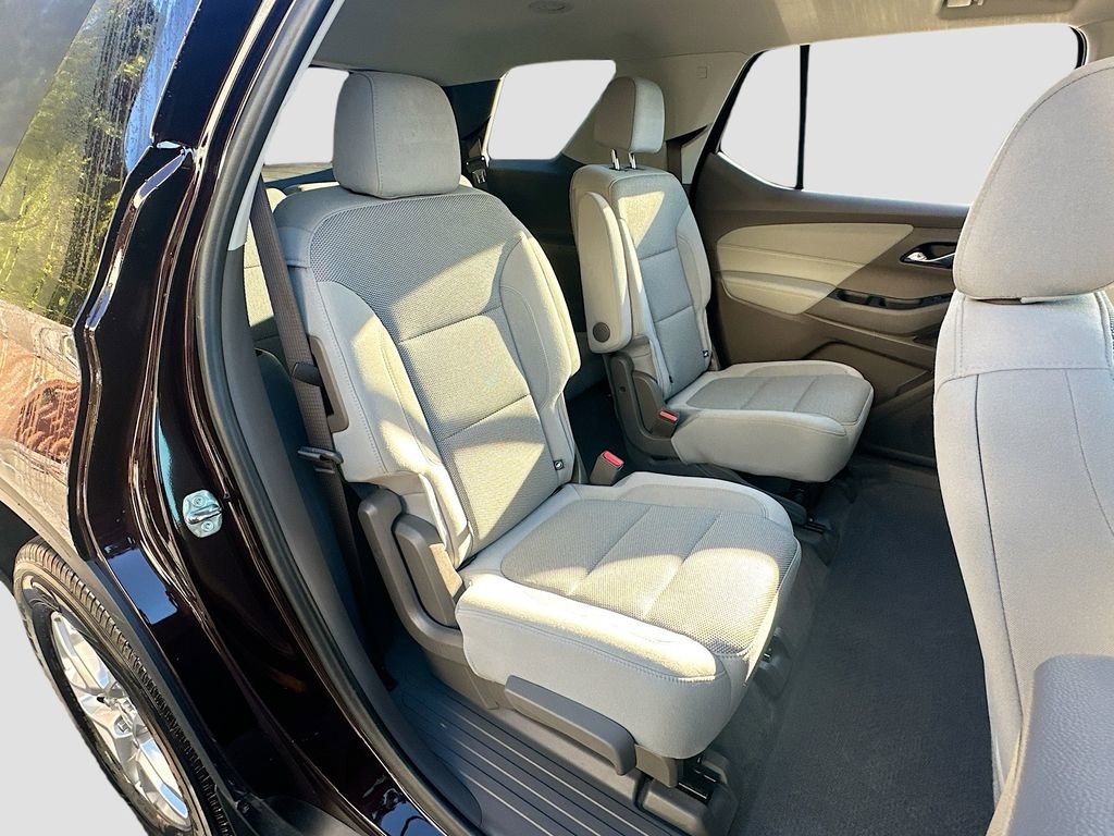 Used 2020 Chevrolet Traverse LT w/ Driver Confidence II Package image 25