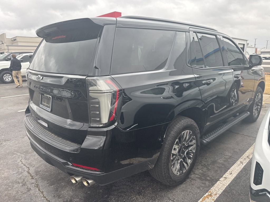 Used 2025 Chevrolet Tahoe Z71 w/ Comfort Package image 3