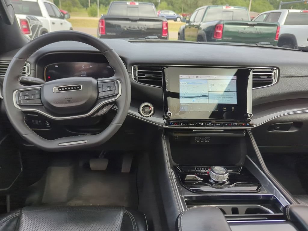 Used 2022 Jeep Wagoneer Series I w/ Premium Group I AWD/4WD image 38
