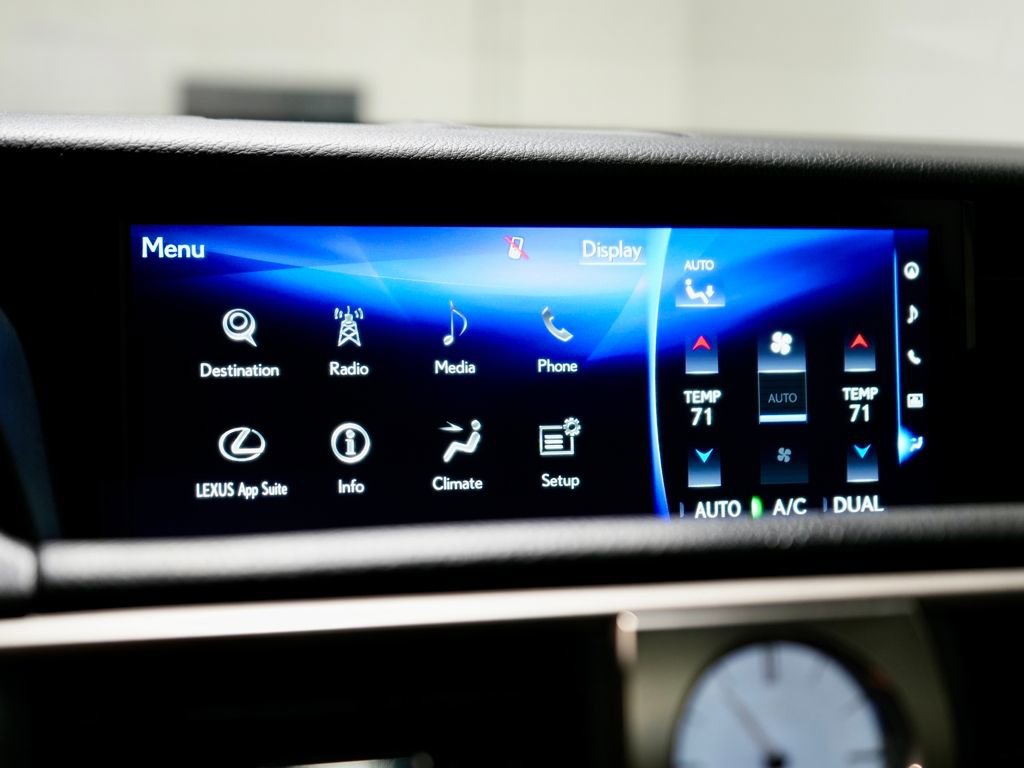 Used 2018 Lexus IS 300 300 w/ Comfort Package image 18