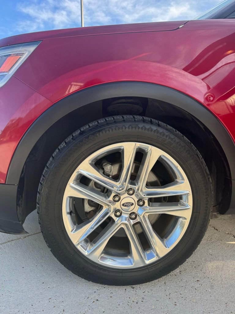 Used 2016 Ford Explorer Limited image 20