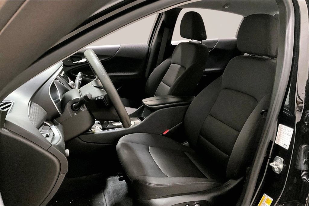 Used 2023 Chevrolet Malibu LT image 21