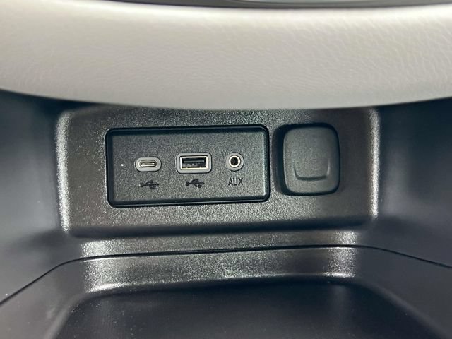 Used 2024 Chevrolet Equinox LS FWD image 29