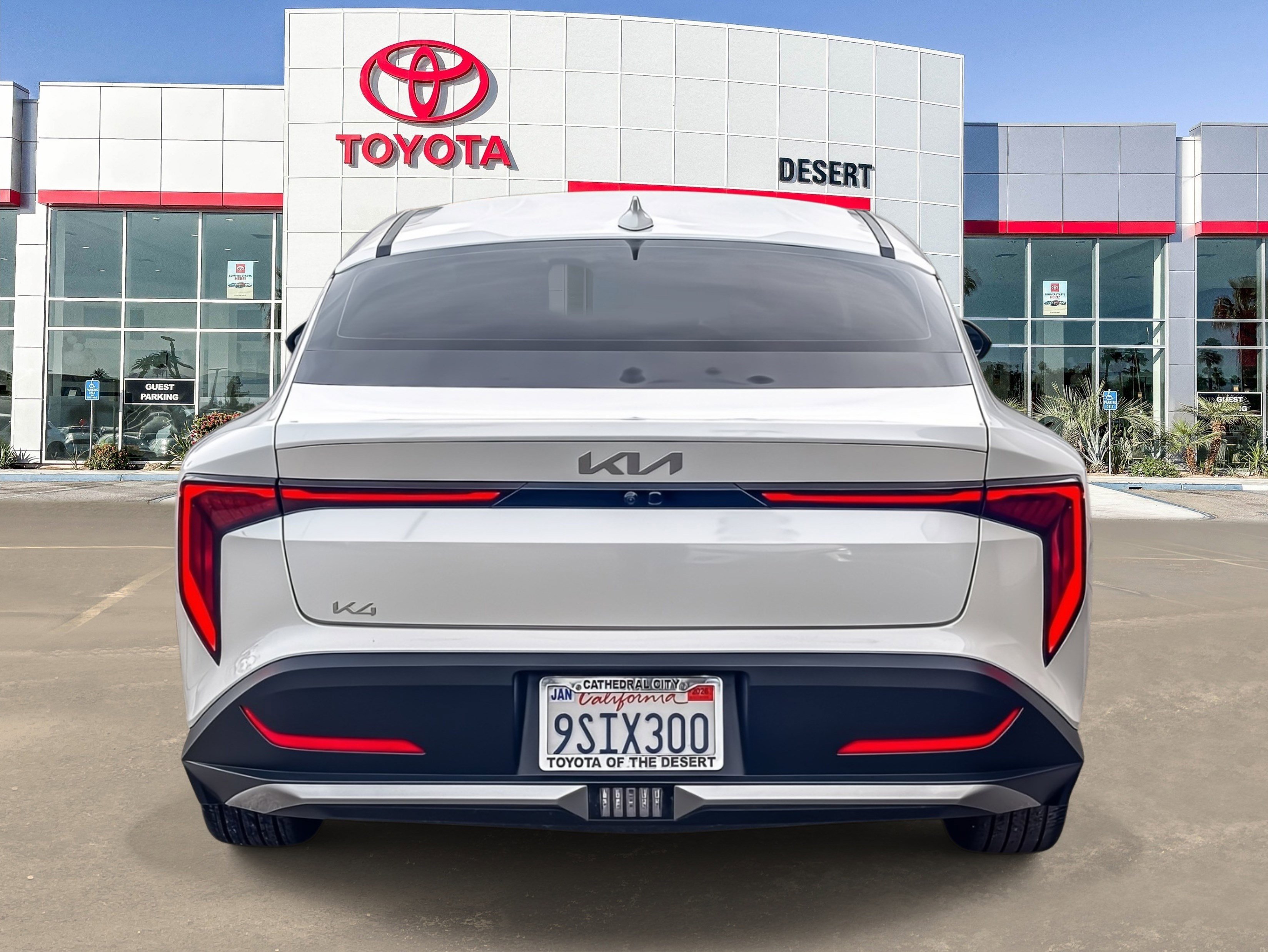 Used 2025 Kia K4 EX image 6