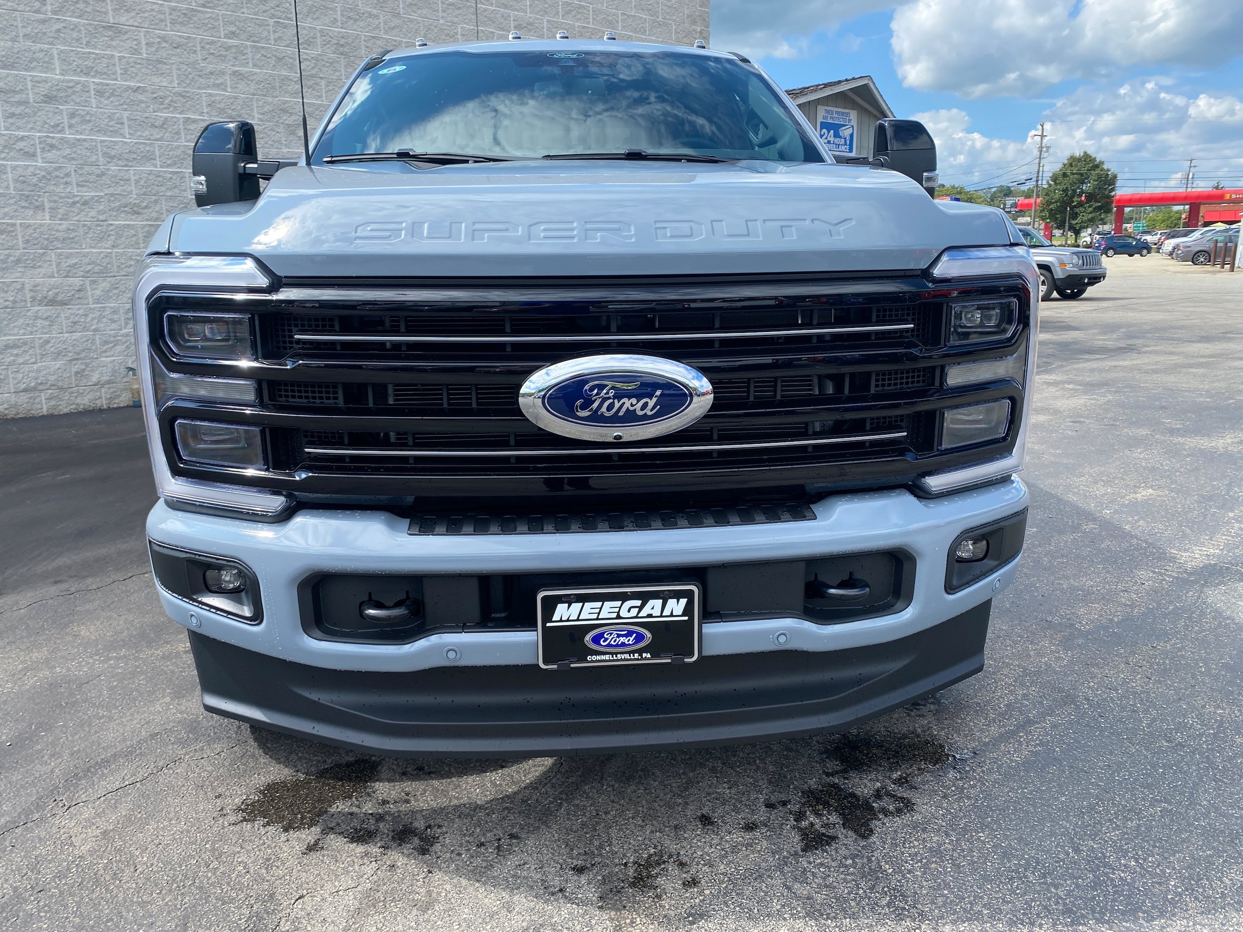 New 2026 Ford F350 Platinum w/ FX4 Off-Road Package AWD/4WD image 18