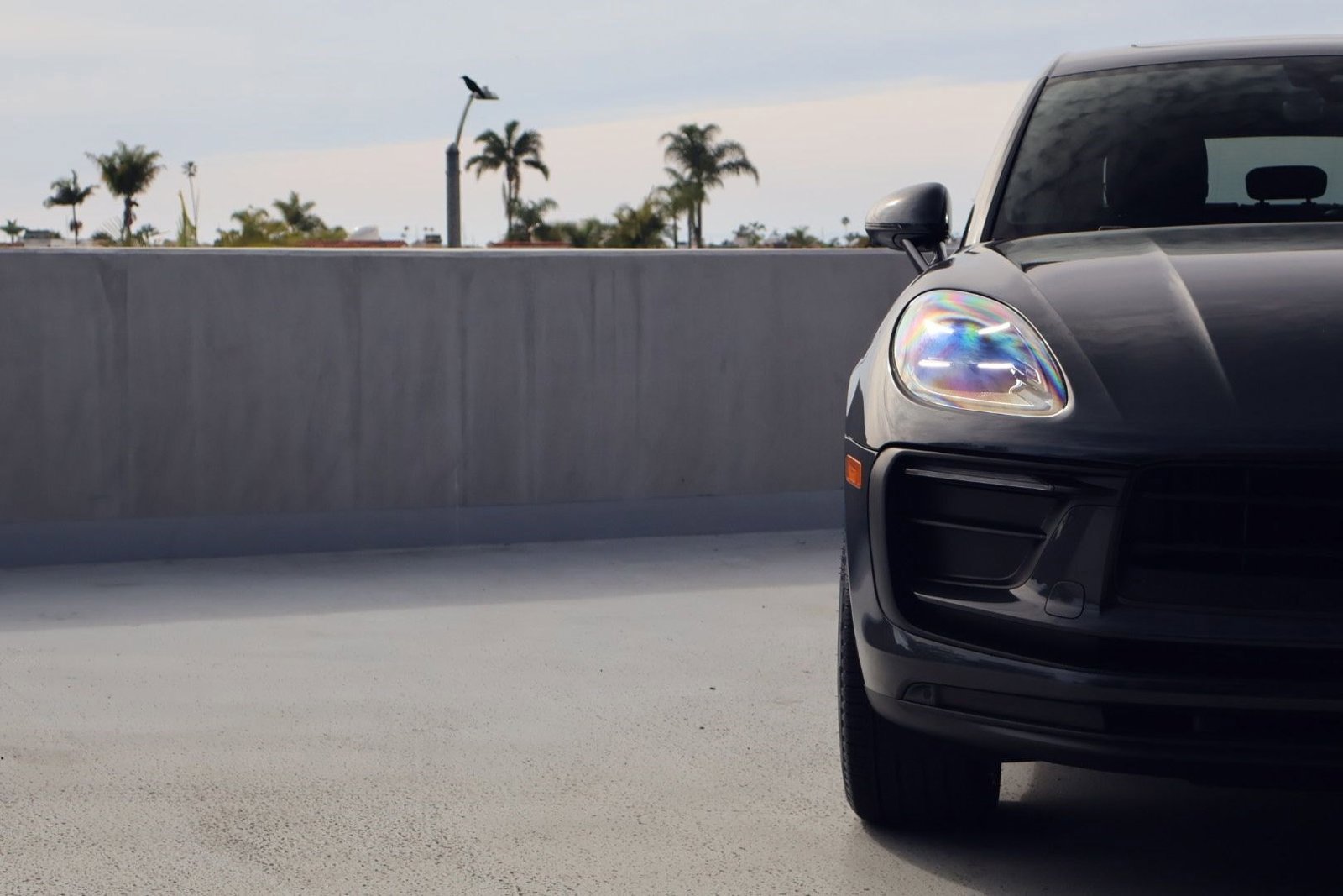 Certified 2025 Porsche Macan image 12